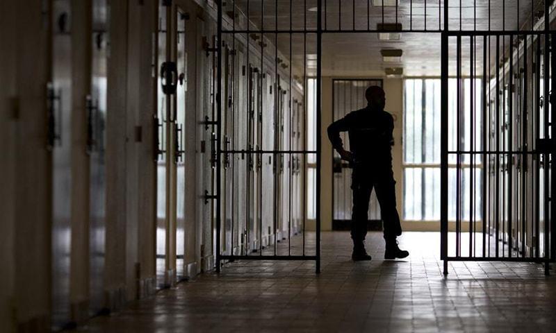 Prisoners escape after attacking jail officials in Chaman