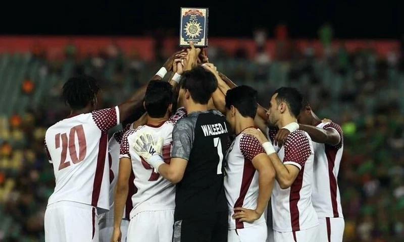 Iraqi footballers stage protest on the field in response to Swedish incident