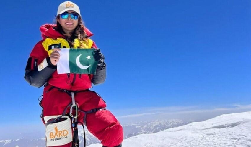 Pakistani mountaineer Naila Kiani conquers Nanga Parbat