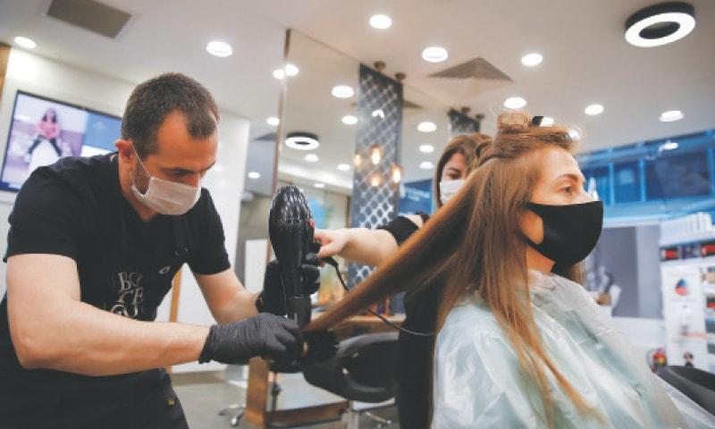 Taliban orders closure of beauty salons in Afghanistan