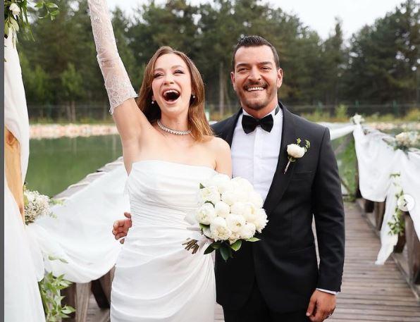 ترک ڈرامہ سیریز "کورولوس عثمان " کے دو اہم کردار رشتہ ازدواج میں منسلک ہو گئے