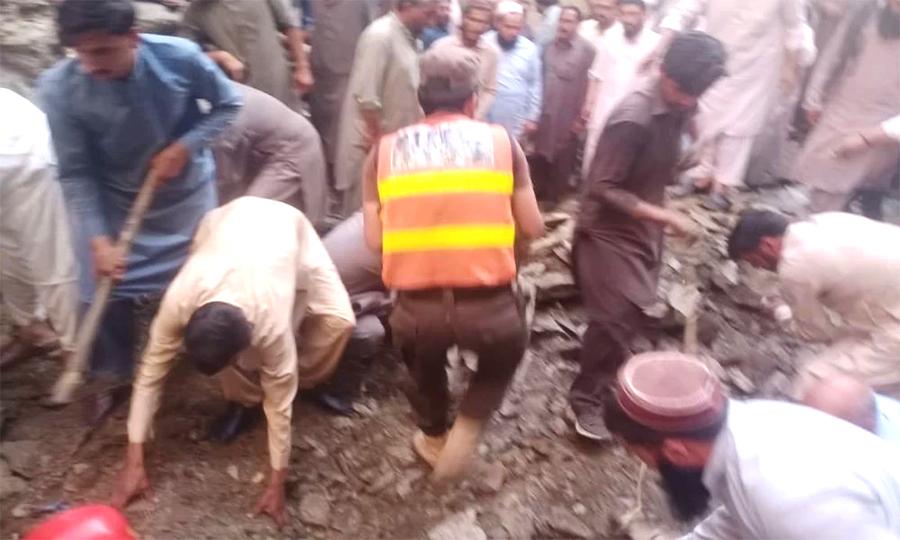 مینگورہ میں لینڈ سلائیڈنگ نے دو بچوں کی جان لے لی