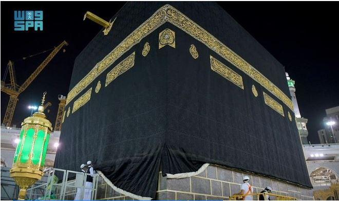 یکم محرم الحرام کو غلاف کعبہ تبدیل کرنے کےلیے تیاریوں کا آغاز