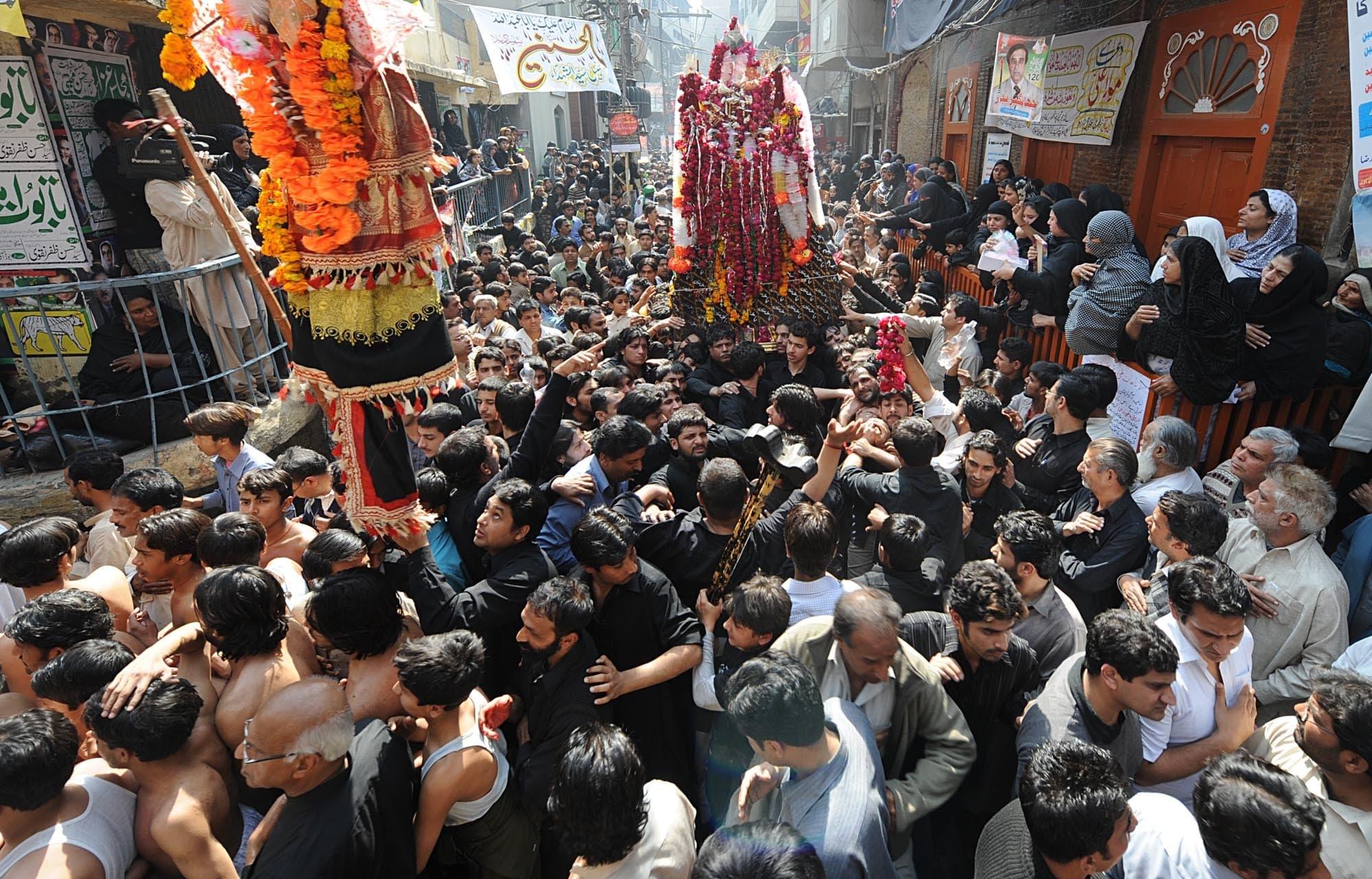 Lahore admin reviews arrangements for Muharram processions