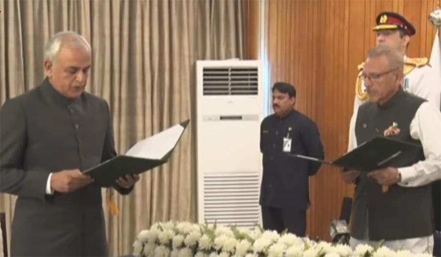 کیپٹن (ر) شاہد اشرف تارڑ نے چیئرمین فیڈرل پبلک سروس کمیشن کے عہدے کا حلف اٹھالیا