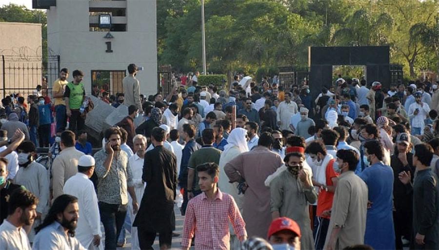 پی ٹی آئی چیئرمین جناح ہاؤس حملہ کیس میں قصوروار قرار