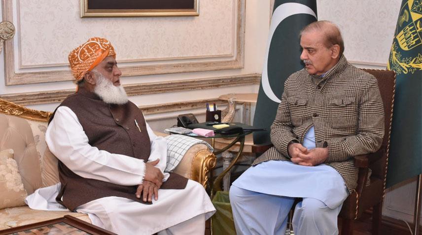 مولانا فضل الرحمان کا وزیراعظم کو  پیغام،سویڈن سے سفارتی تعلقات منقظع کرنے کا مطالبہ کردیا