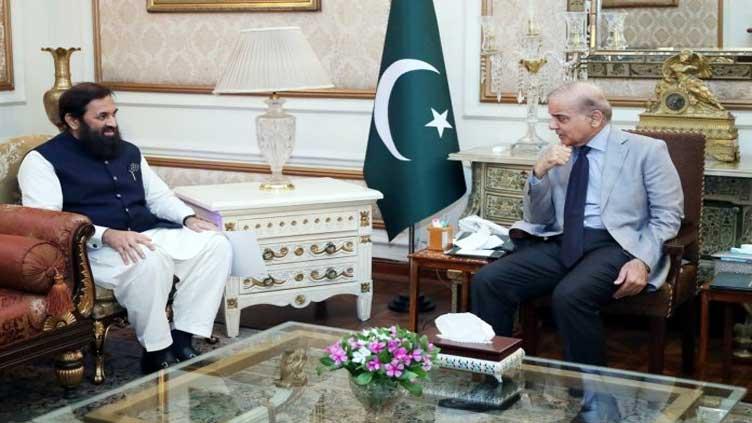 PM Shehbaz, Punjab governor discuss political