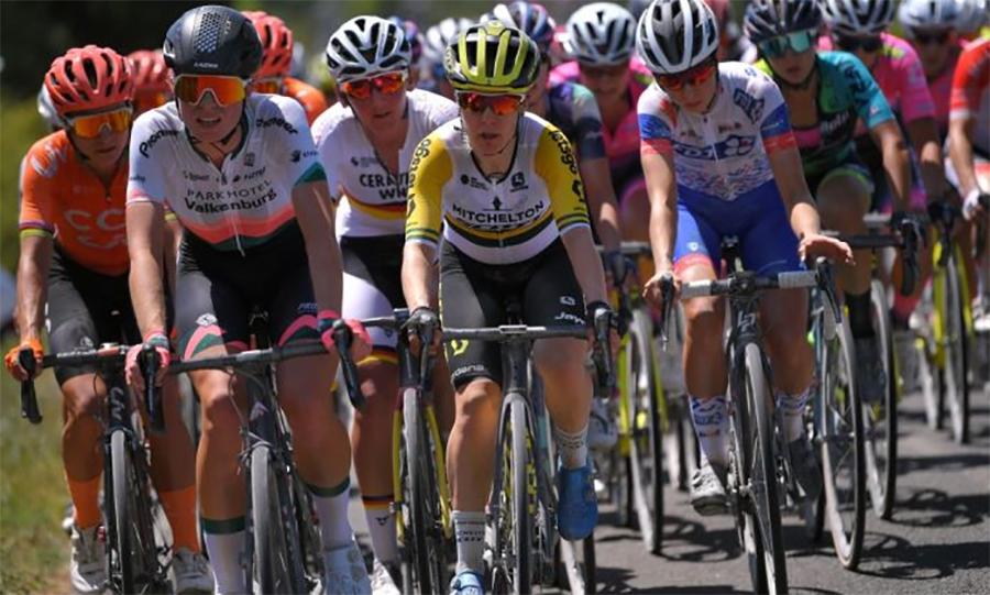 جرمنی کی سائیکلسٹ لیان لیپرٹ نے خواتین کی ٹور ڈی فرانس فیمز ریس 2023کا دوسرا مرحلہ جیت لیا