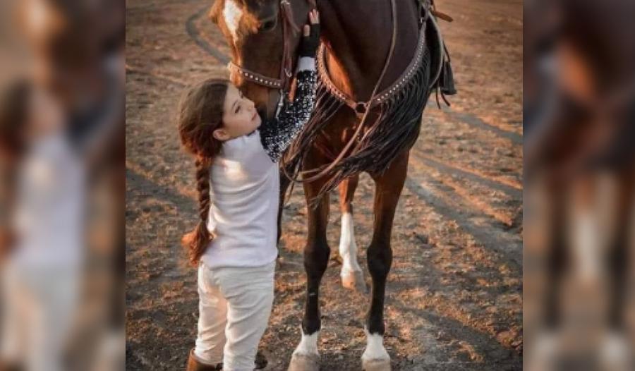 دبئی کے حاکم نے گھوڑے کی موت کے بعد عراقی لڑکی کو گھوڑوں کا ریوڑ تحفے میں دیا