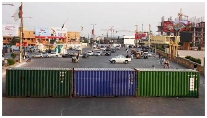 Muharram procession roads blocked in Karachi