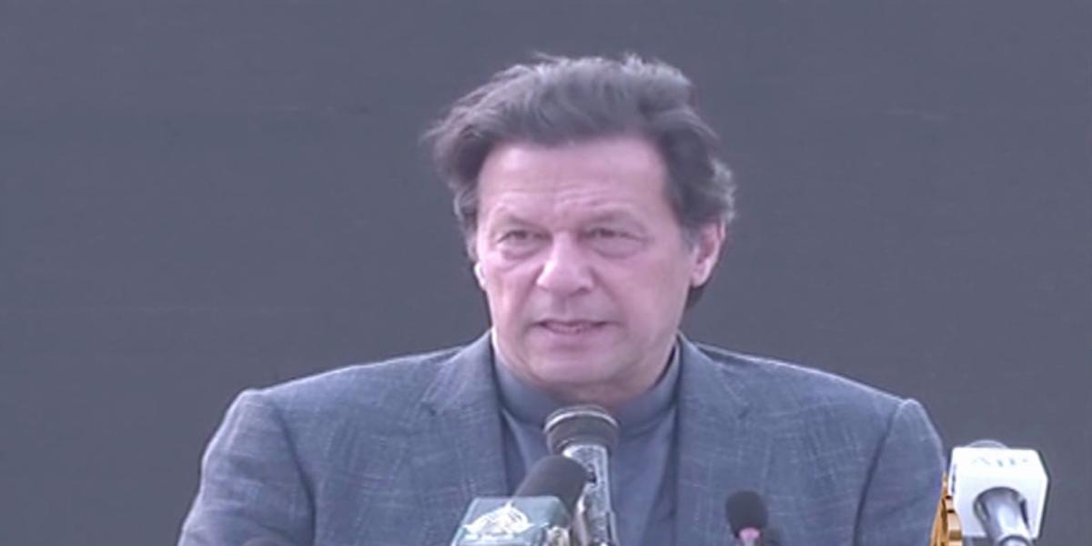 عوام کو مہنگائی سے بچانے کی کوشش کر رہے ہیں: وزیراعظم 