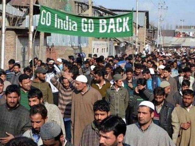 مقبوضہ کشمیر کے پہاڑی قبائل کو شیڈول ٹرائب کا درجہ دینے پر شدید احتجاج،مظاہرین نےپاکستان زندہ آباد کے نعرے لگا دیے