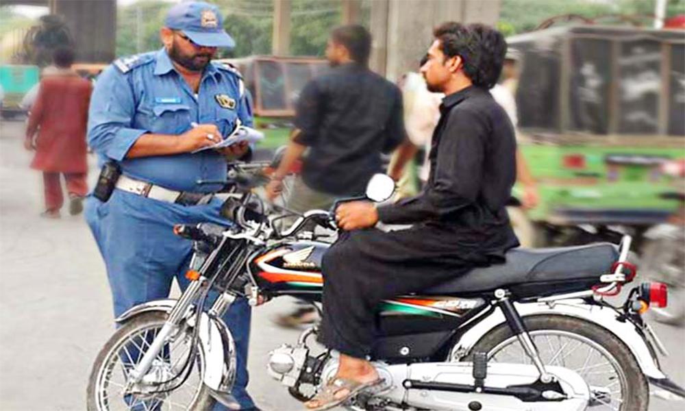 Rs2,000 fine for bikers, Rs3000 for cars on wrong way