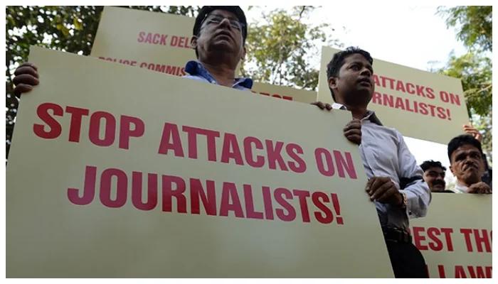 Hindu extremists impose restrictions on journalists in India