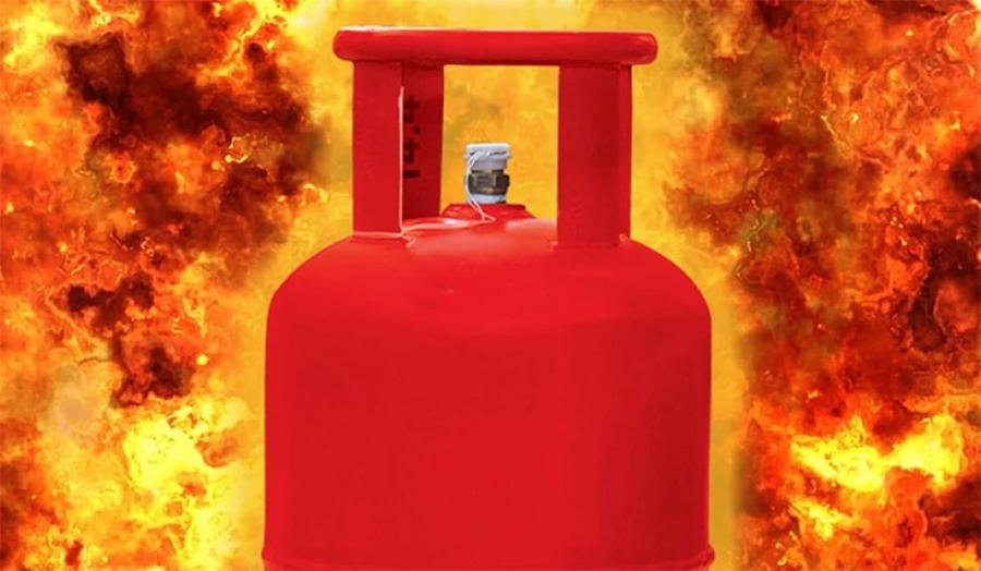 لاری اڈا ہوٹل میں گیس سلنڈر دھماکہ