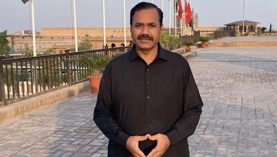 سکھر میں نامعلوم افراد نے صحافی جان محمد کو فائرنگ کر کے قتل کر دیا