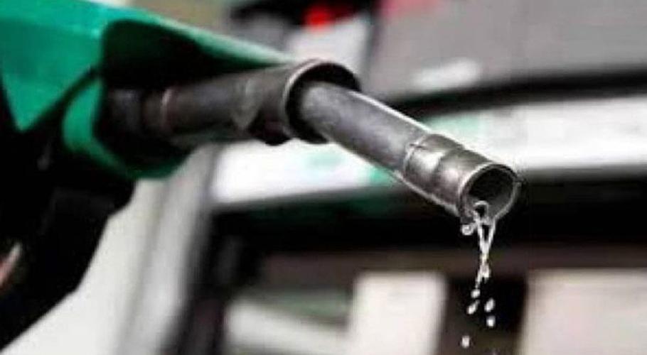 Price of petroleum products likely to hike by Rs20 per liter again