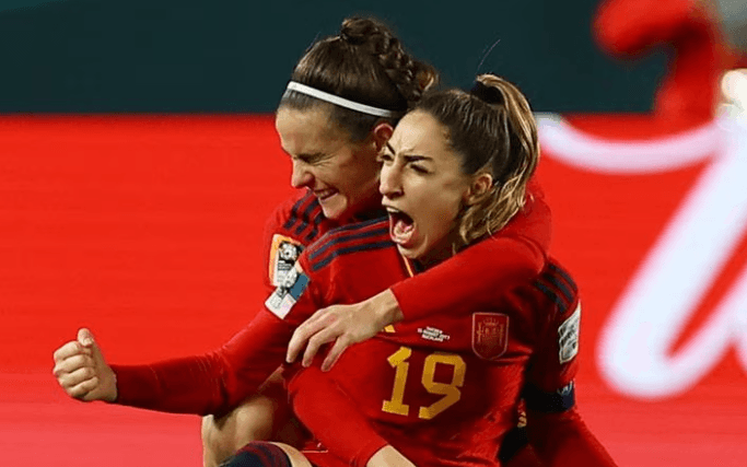 Carmona fires Spain into World Cup final with 2-1 win over Sweden