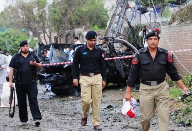 Terrorists attack a police checkpoint in Peshawar