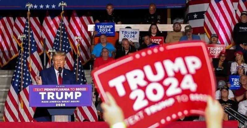 ڈونلڈ ٹرمپ کے حامیوں نے عدلیہ کے خلاف مہم شروع کر دی