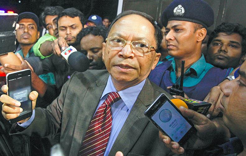 بنگلہ دیش: مالی خردبرد کے جرم میں سابق چیف جسٹس کو سزا