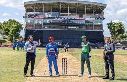 پاک افغان سیریز،افغانستان کا ٹاس جیت کر بیٹنگ کا فیصلہ