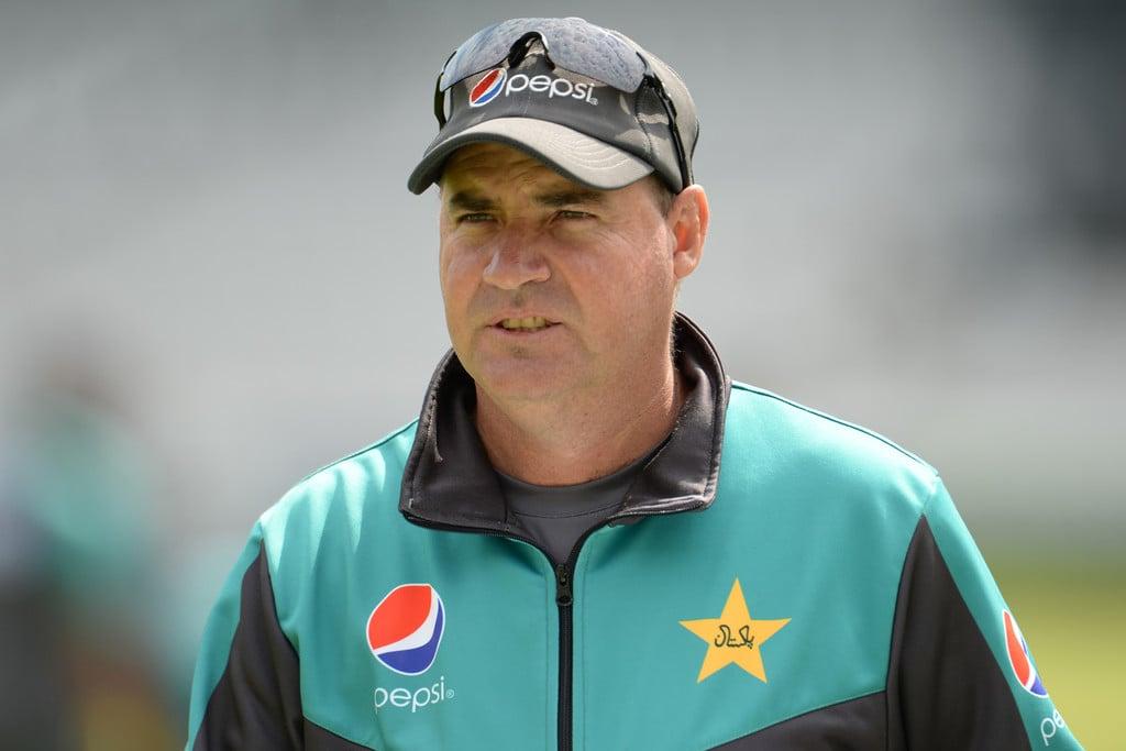 Mickey Arthur joins Pakistan squad in Sri Lanka