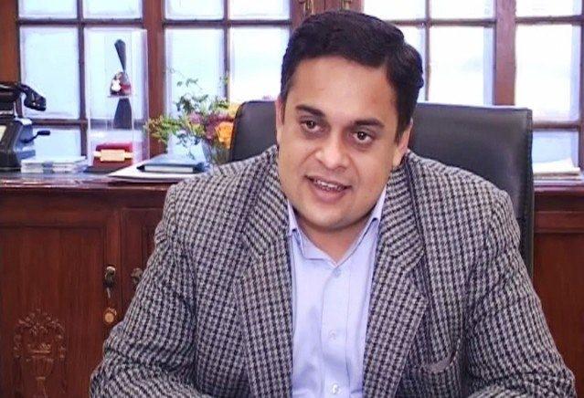 سپریم کورٹ  احد چیمہ کو 3 سال جیل میں رکھنے پر برہم،نیب پر کیس کرنا چاہیے،جسٹس جمال مندوخیل