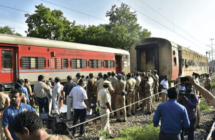 10 tourists killed in India train accident