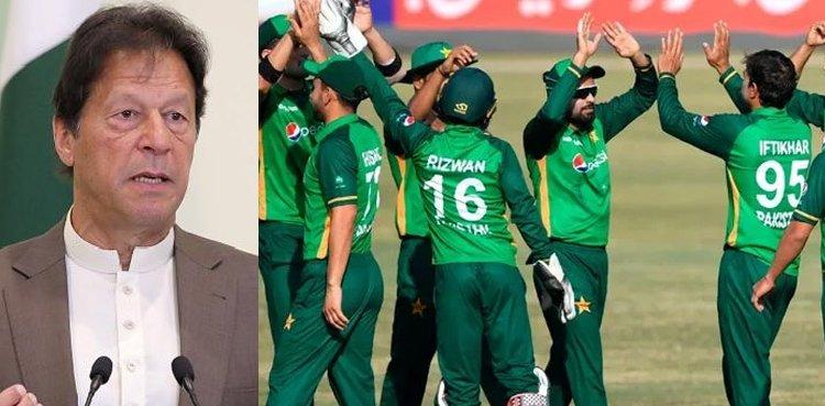 'I have faced similar disappointments' on cricket field, PM Imran backs national team