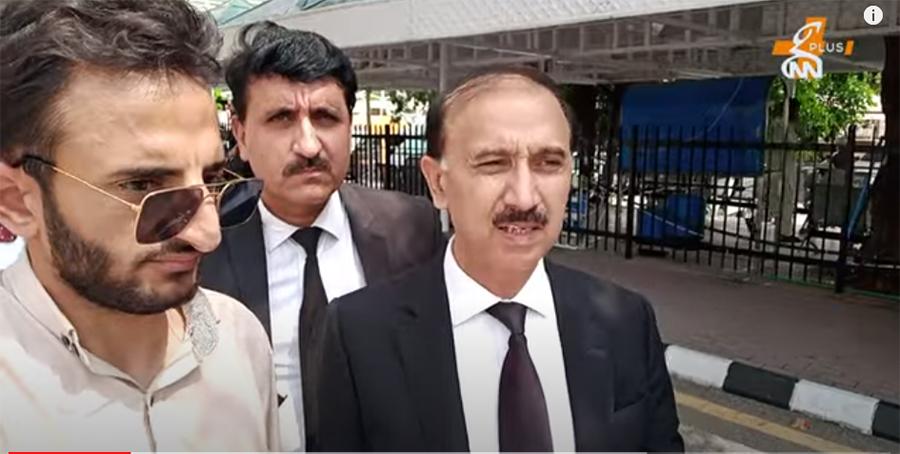 میں قربابی دینے کو تیار ہوں، عمران خان