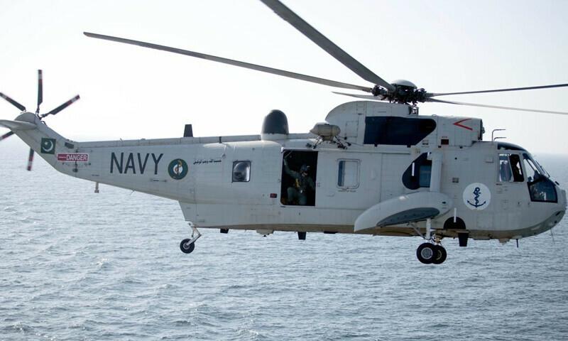 Naval training aircraft crashes in Gwadar