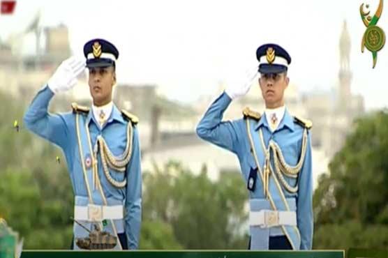 Defense Day: Grand ceremony of change of guards at Mazar-e-Quaid