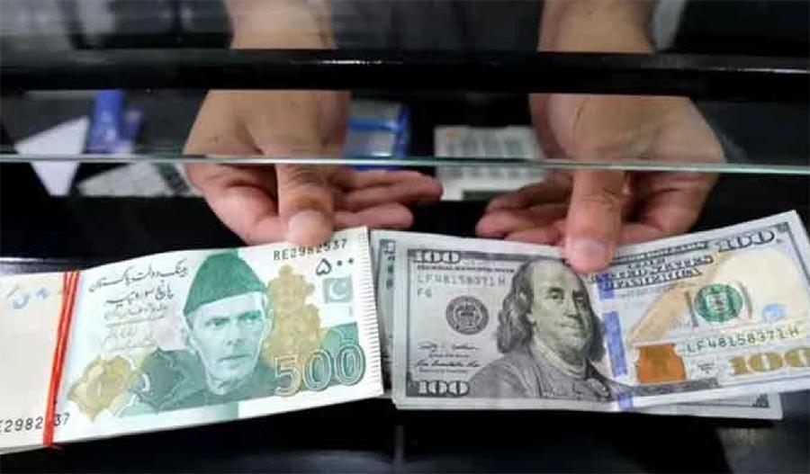 اوپن مارکیٹ میں روپے کے مقابلے میں امریکی ڈالر کی مزید قدر میں کمی