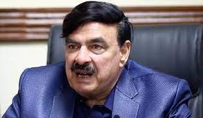 اصل مسئلہ غربت اور بے روزگاری ہے جس پر کوئی توجہ نہیں دے رہا،شیخ رشید