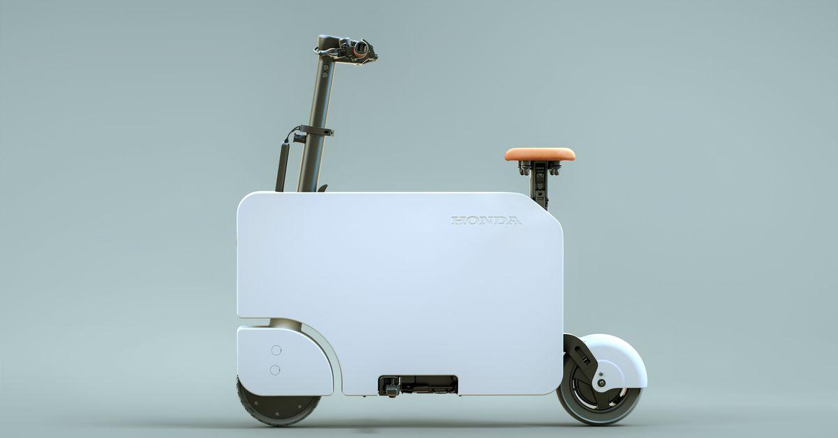 Honda’s Motocompacto scooter will satisfy your secret desire to ride an electric suitcase to work