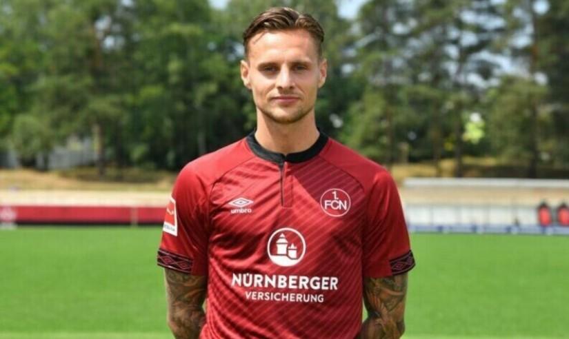 German footballer Robert Bauer converts to Islam