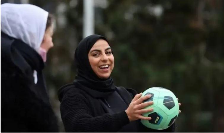 پیرس اولمپکس میں خواتین کھلاڑیوں کے حجاب پہننے  پر پابندی، یو این کی تنقید