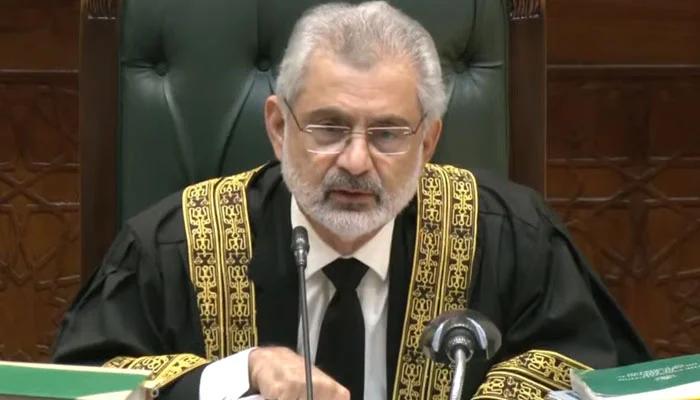 CJP fines Income Tax Commissioner for wasting time