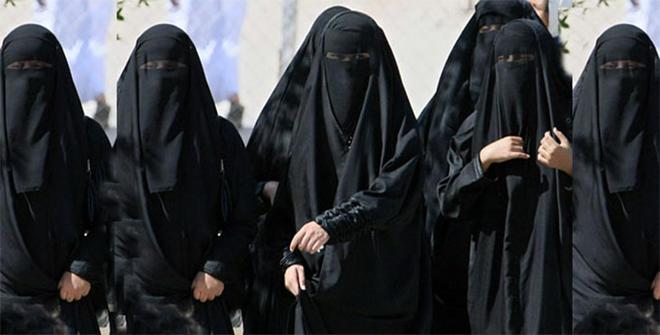 سعودی عرب کا  سوئٹزرلینڈ میں مقیم  شہریوں کو نقاب سےمتعلق قانون پر پیغام