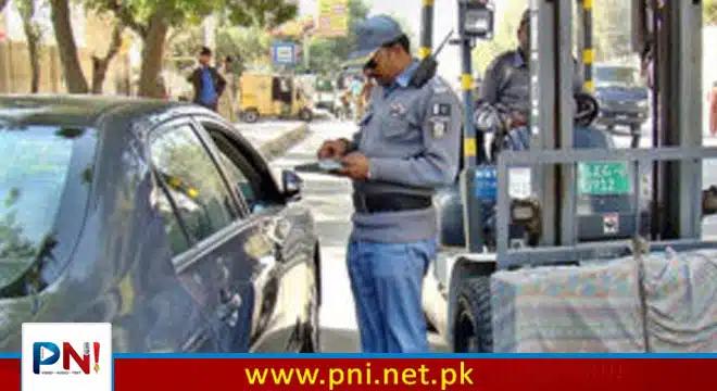 لاہور ہائیکورٹ کا شہر میں غلط جگہ گاڑیاں پارک کرنے پر پانچ ہزار روپے جرمانے کا حکم