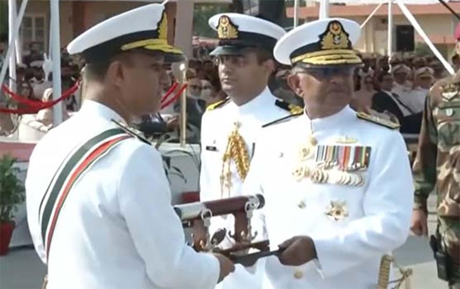 ایڈمرل نوید اشرف نے 23ویں نیول چیف کی حیثیت سے چارج سنبھال لیا