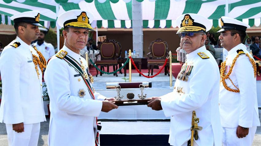 Admiral Naveed Ashraf takes charge as 23rd Naval Chief