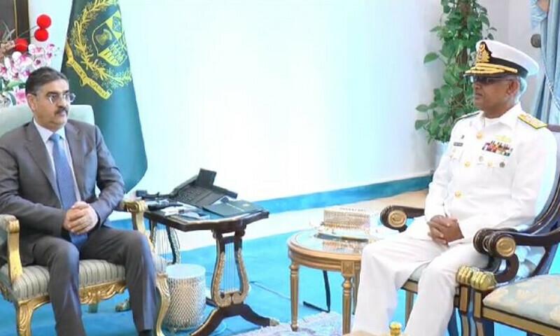 نگراں وزیراعظم انوارالحق کاکڑ سے نیول چیف ایڈمرل نوید اشرف کی ملاقات