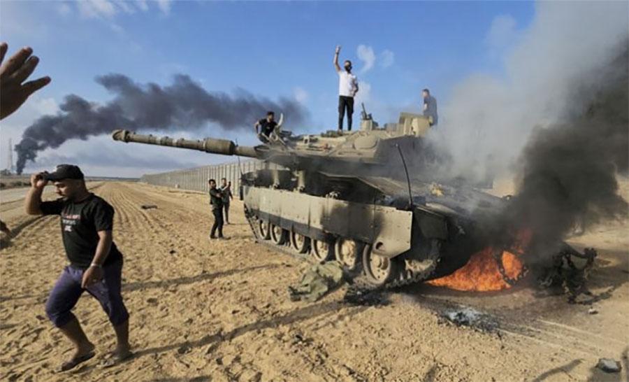 حماس کی کارروائیوں میں 1,200 اسرائیلی ہلاک ہو چکے ہیں، سابق فوجی ترجمان