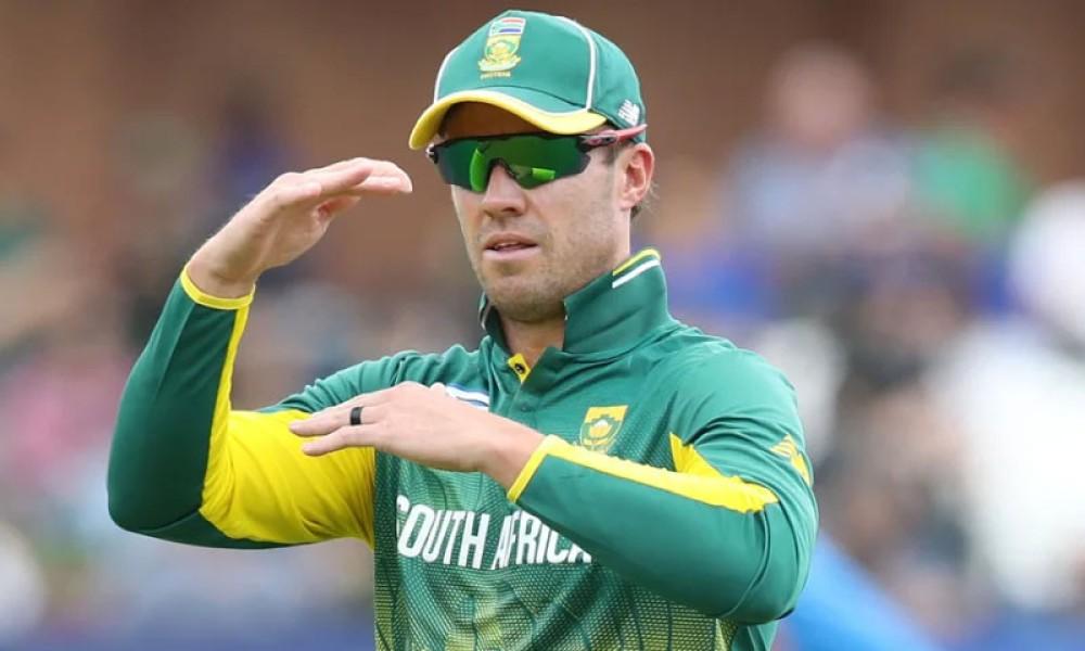 AB de Villiers announces retirement from cricket