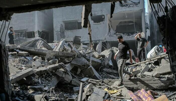 غزہ میں اسرائیلی حملوں سے شہادتوں کی تعداد 2700 سے تجاوز کر گئی