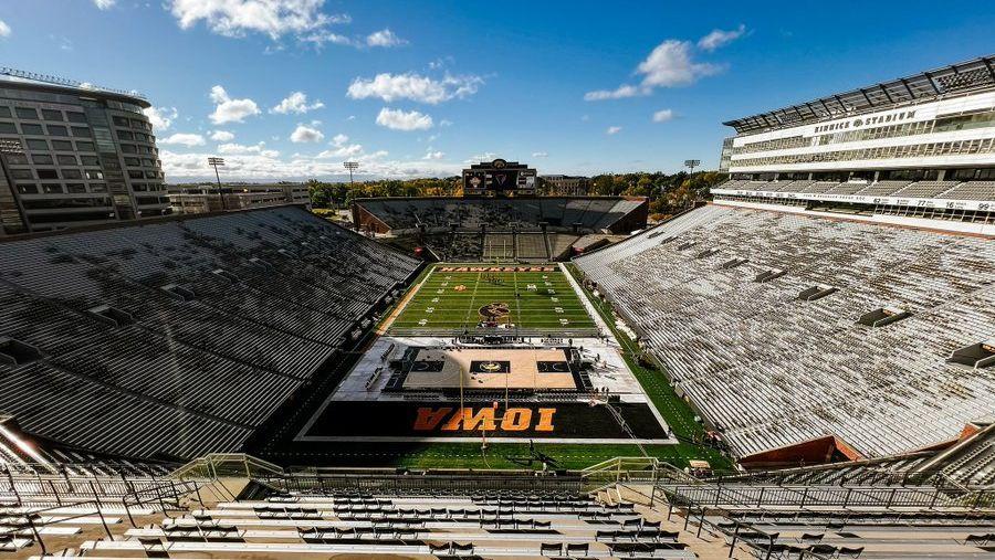 Making 'Herstory': Sights from Iowa's record-breaking game at Kinnick Stadium