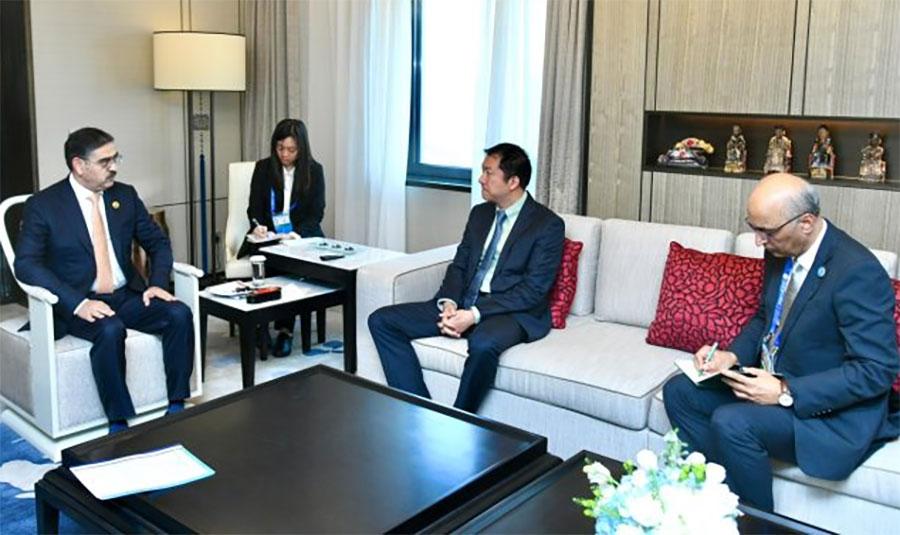 نگران وزیراعظم انوارالحق کاکڑ سے چین کے معروف تھنک ٹینک’’گرینڈ ویوانسٹی ٹیوشن‘‘کے صدررینلیبو کی ملاقات